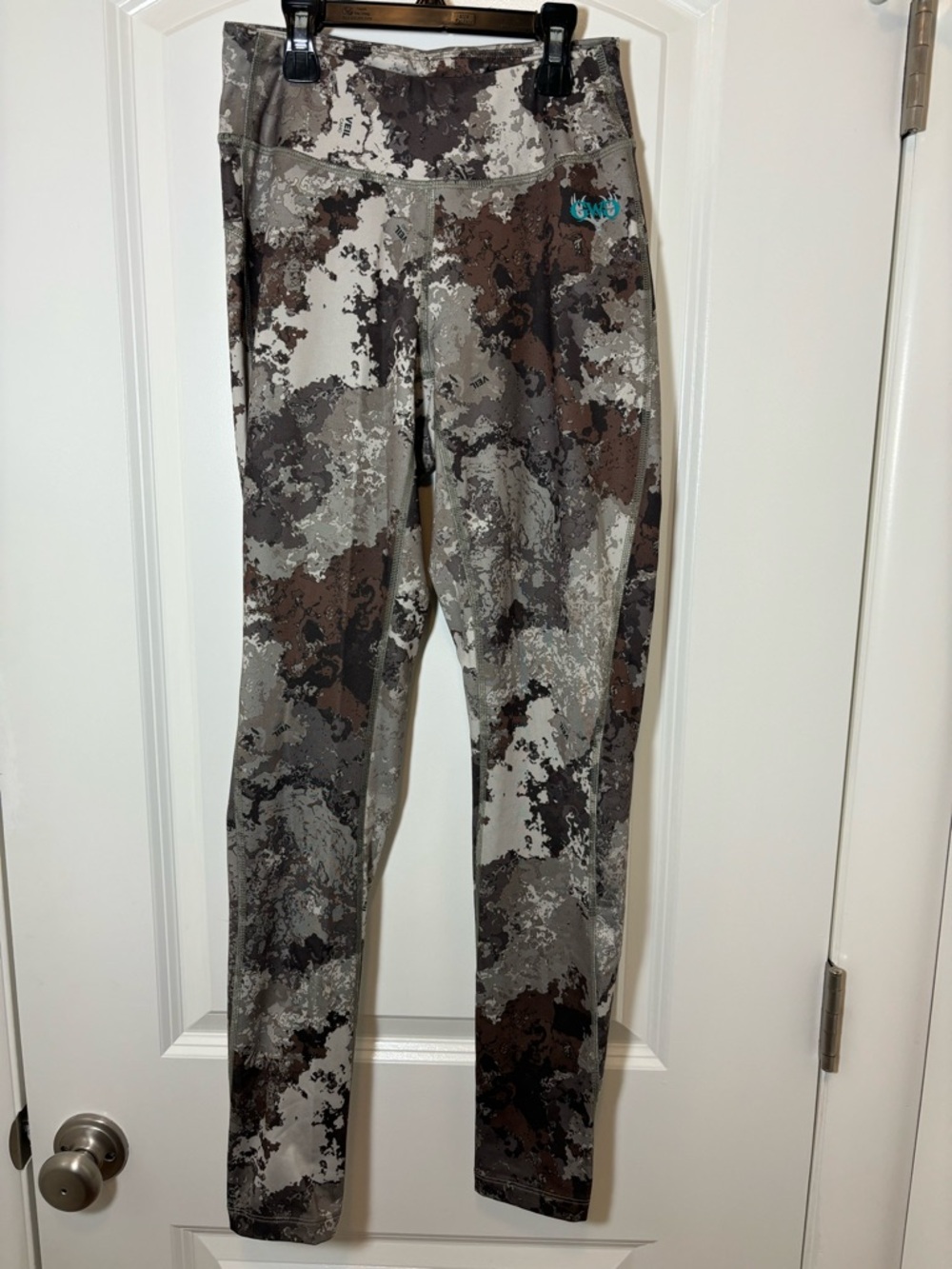 GWG camo print leggings
